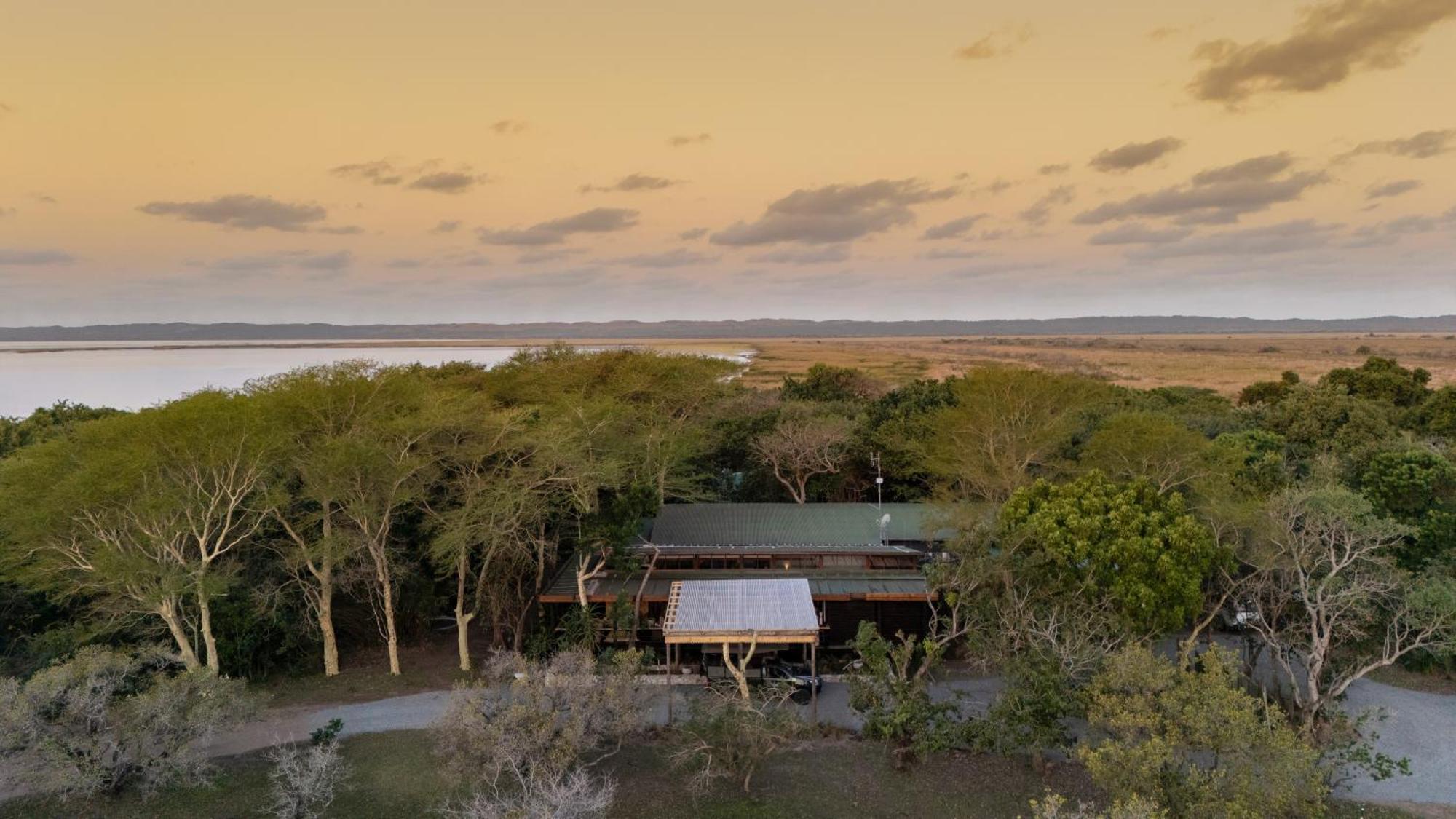 Makakatana Bay Lodge St Lucia Exterior photo